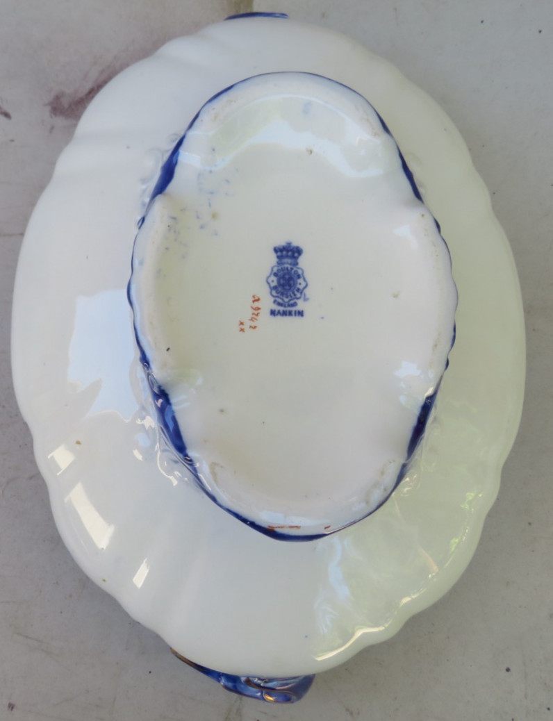 LARGE ANTIQUE ROYAL DOULTON NANKIN FLOW BLUE WITH RED FLOWERS SOUP TUREEN