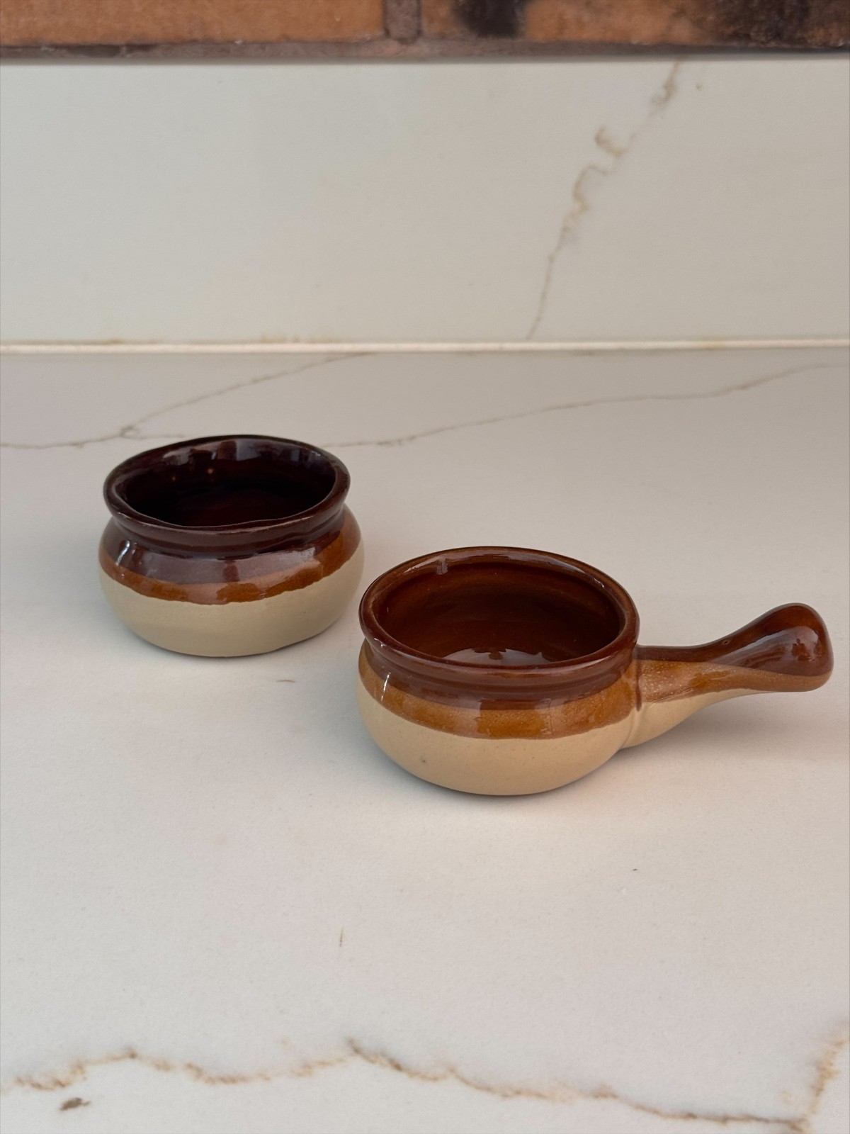 Vintage Mini Brown Drip Glaze Stoneware Bowls With Handle Crock Pot Style Set