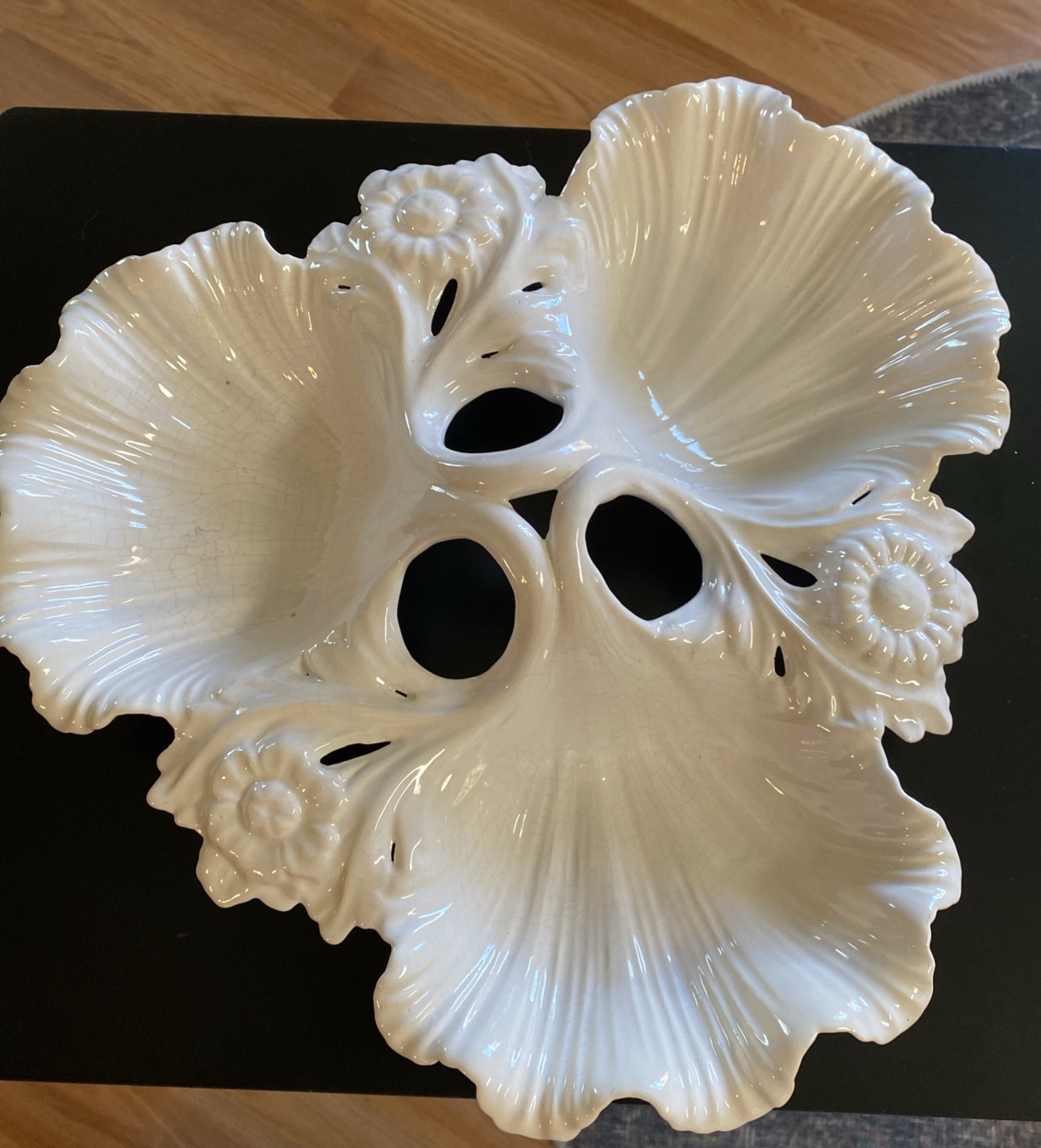 Vintage Whittier Pottery Three Leaf Serving Platter/Dish #803 Hand Thrown 11″