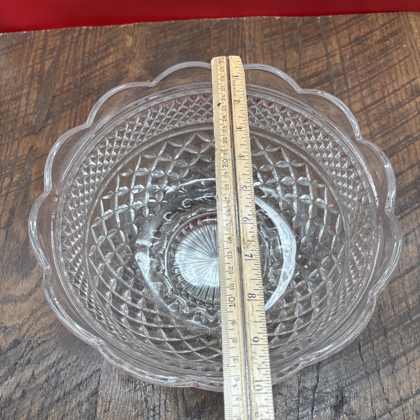 VTG Anchor Hocking Wexford Fruit Bowl Glass Centerpiece 1960-70’s 10”X6”