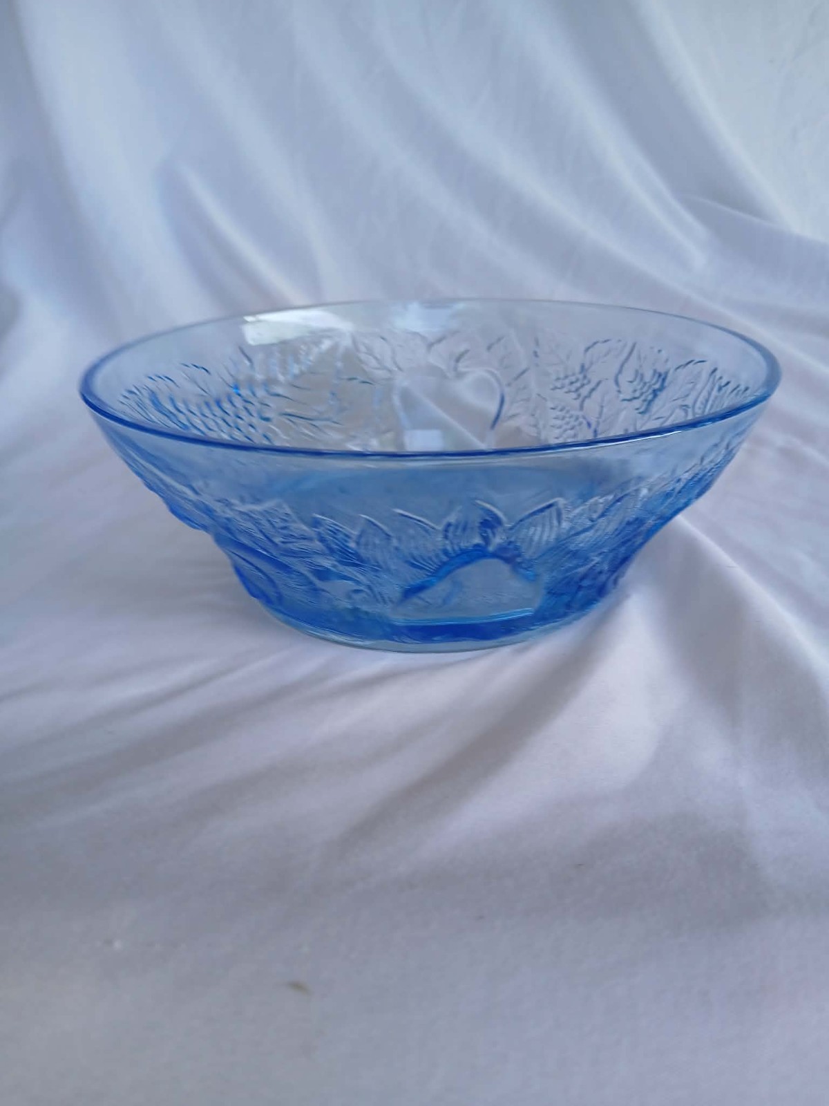 Vintage Ice Blue Bowl made by KIG Indonesia in the Della Robbia Pattern