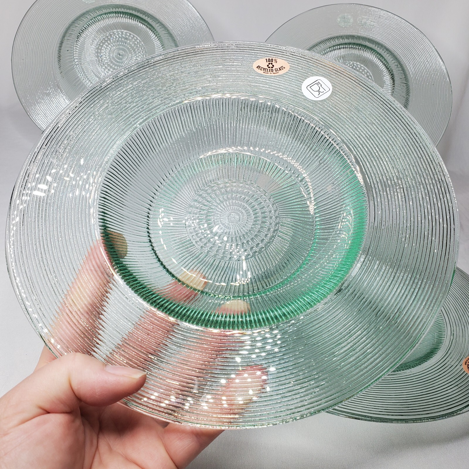 4 Recycled Spanish Glass Dinner Plates 10″ Set Wide Rim Clear Green Textured NOS