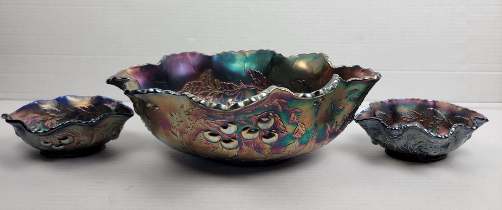 Carnival Glass Dugan WREATHED CHERRY Amethyst Oval Bowl Purple Ruffled Lot Of 3