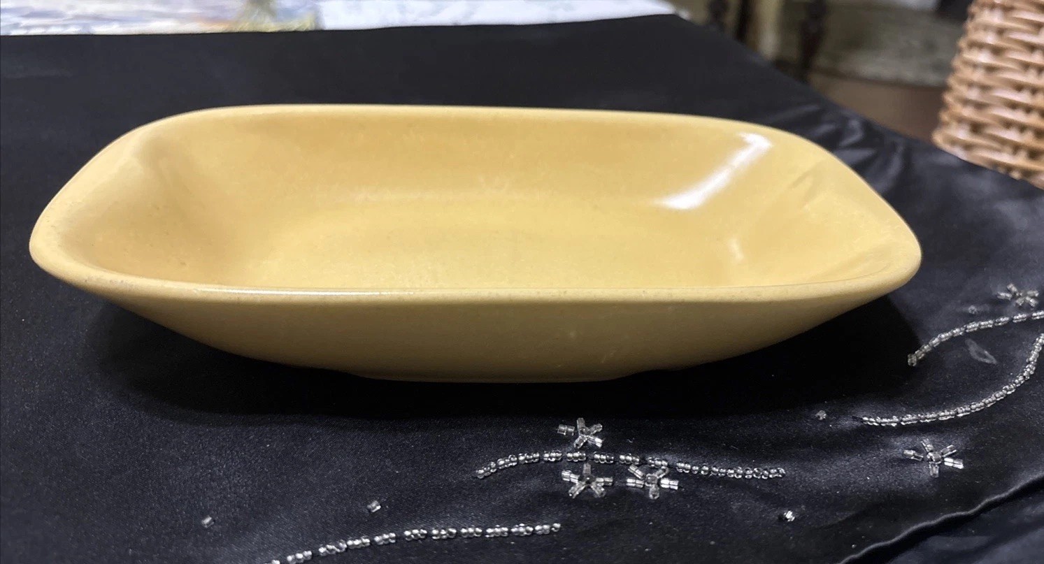Vintage Mid- Century Modern La Solana Pottery Yellow Relish/ Serving Tray 1940’s