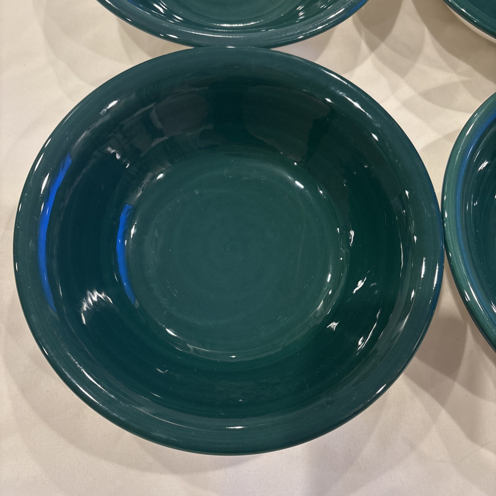Set 4 Of Furio Green Swirl Dark Green Bowls Made In Italy White Exterior 8”