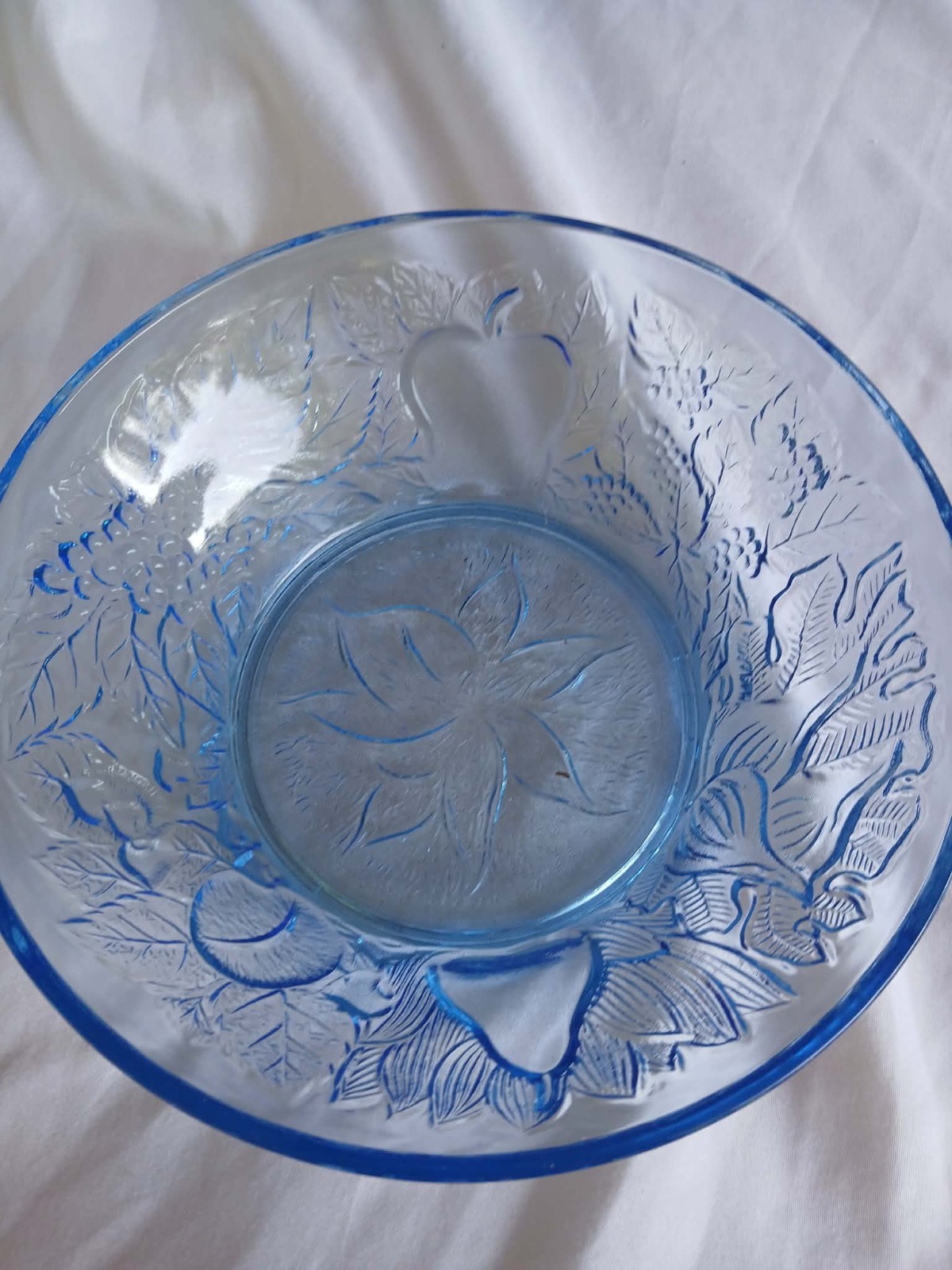 Vintage Ice Blue Bowl made by KIG Indonesia in the Della Robbia Pattern