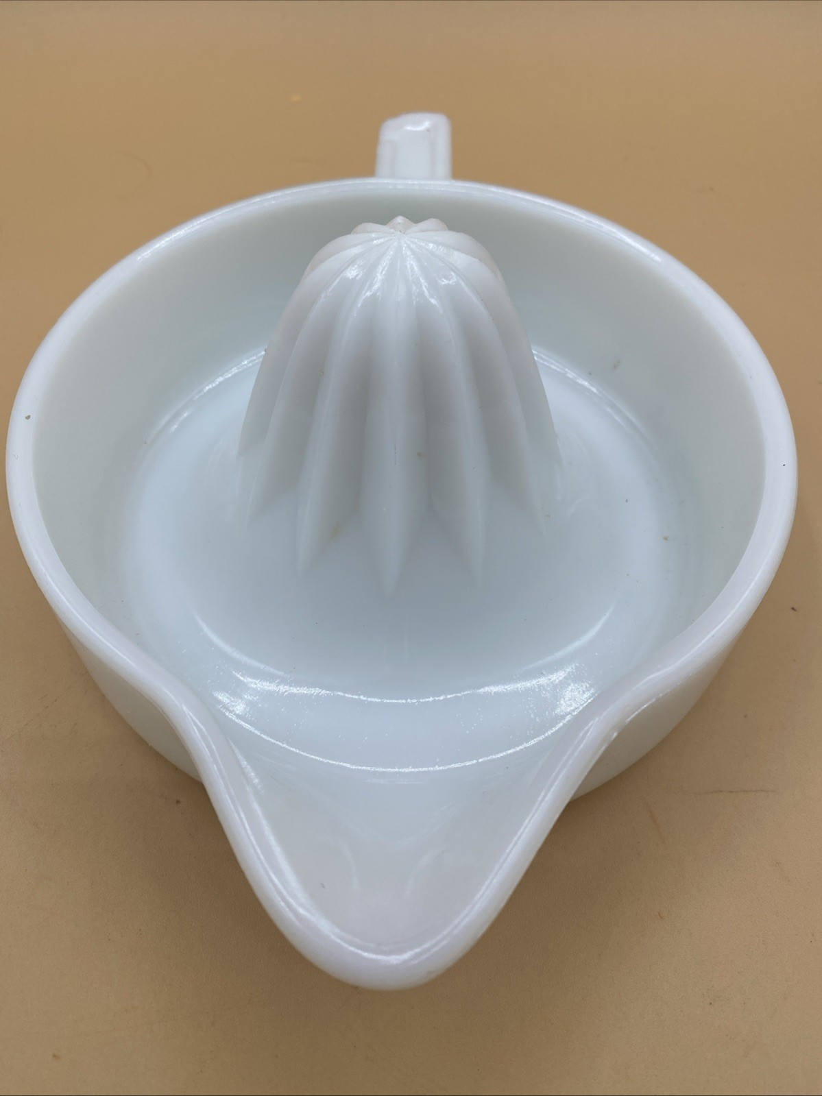 Vintage White Milk Glass Sunkist Reamer/Juicer Small Chip On Handle See Picture