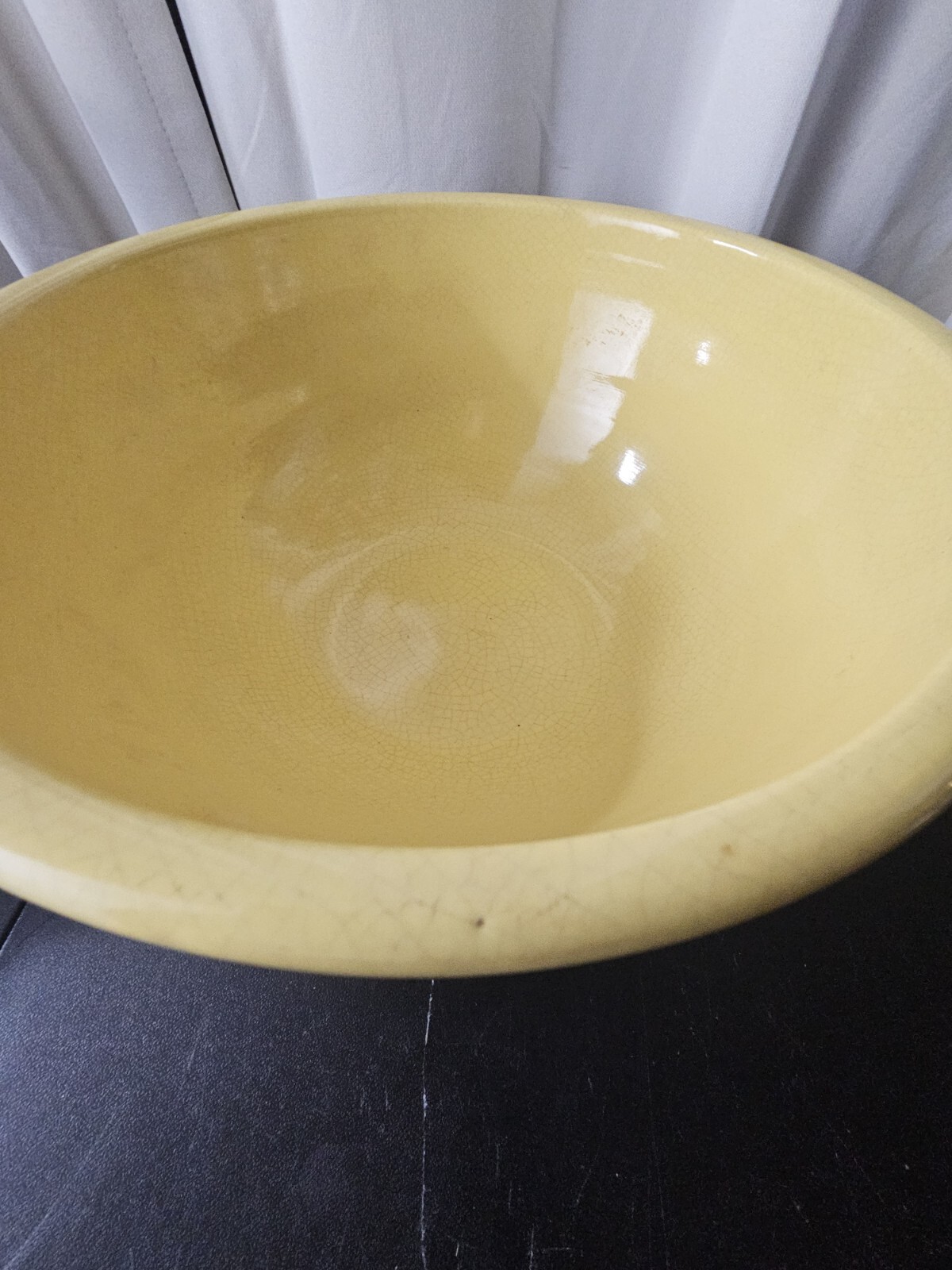 ANTIQUE YORK POTTERY YELLOWWARE BOWL 13 1/2″ 7 POUNDS