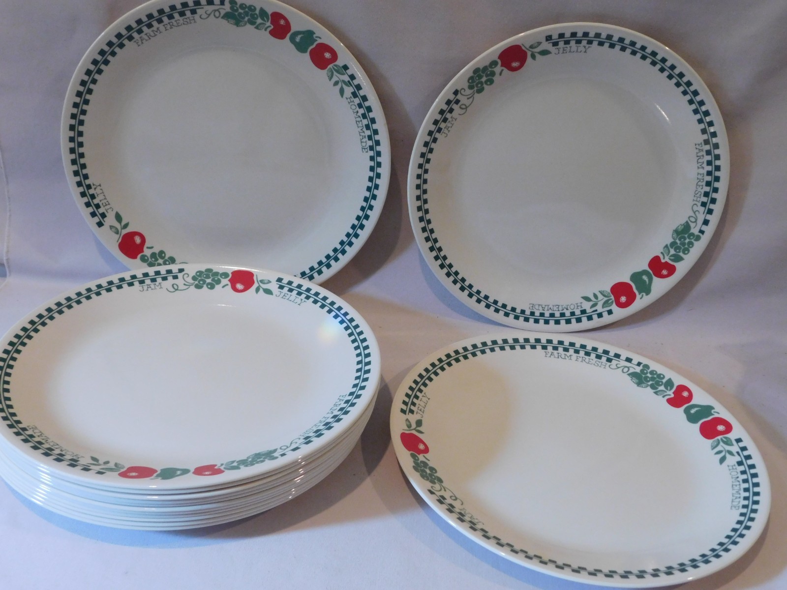 Set of 7 Corelle Corning Farm Fresh 10.25 Inch Dinner Plates Apples (multiple)