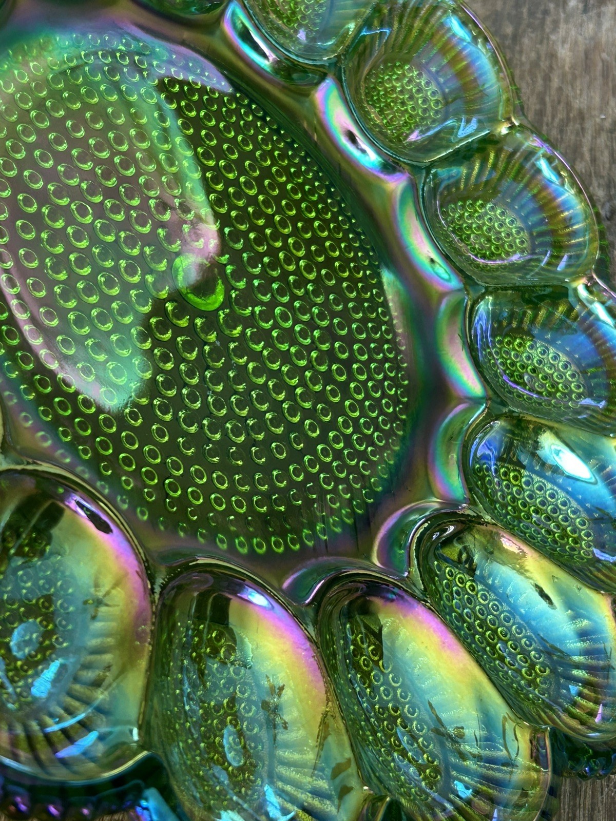 Indiana Glass Iridescent Green Carnival Hobnail Thousand Eye Egg Plate Perfect