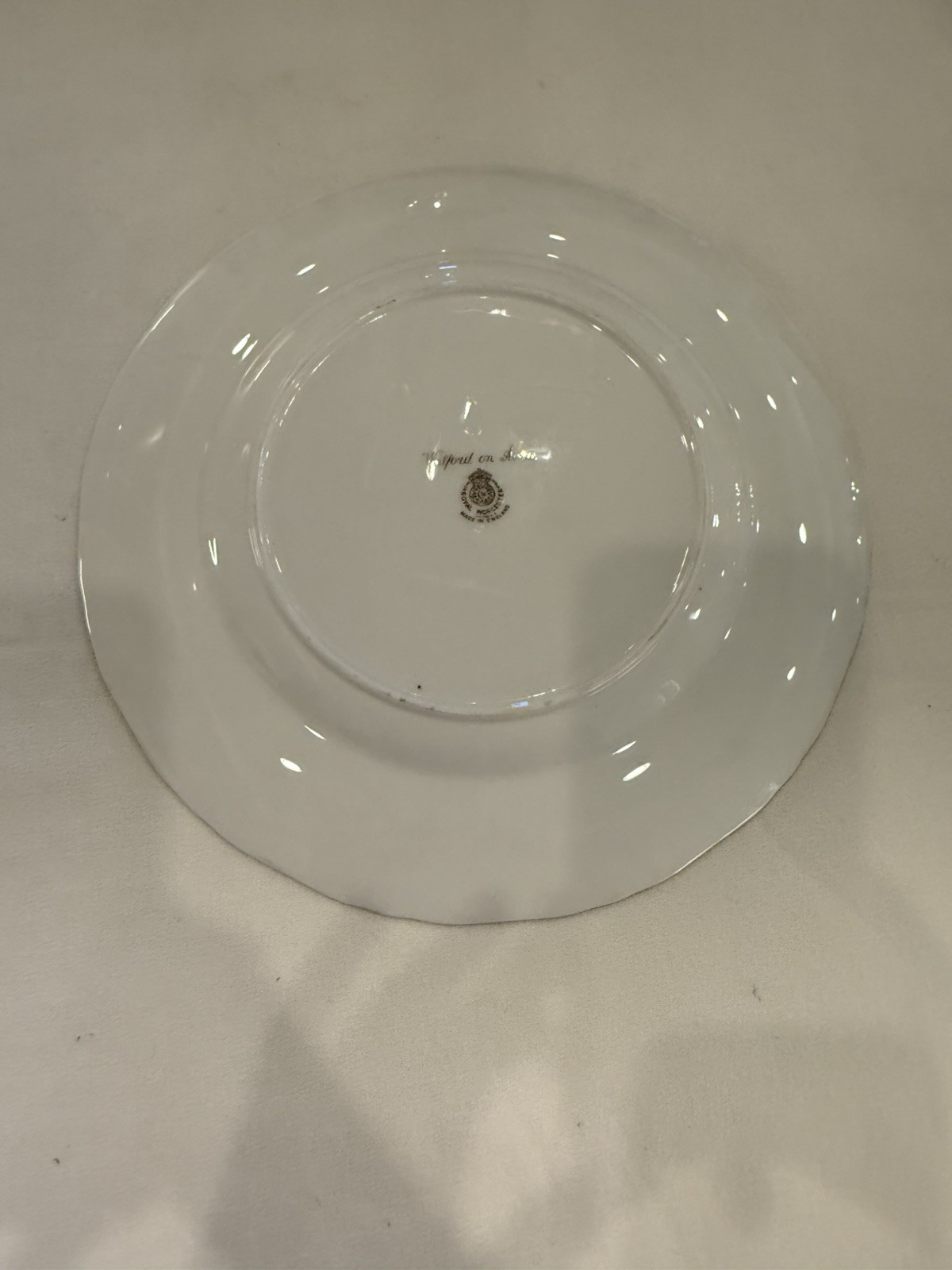 Pristine 1952 Royal Worcester Welford on Avon Plate Signed P. Love 10.5″