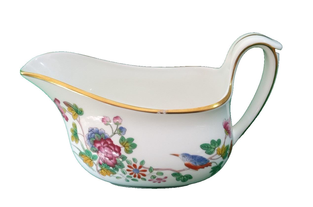 Wedgwood Cuckoo R4497 Williamsburg Bone China Gravy / Sauce Boat