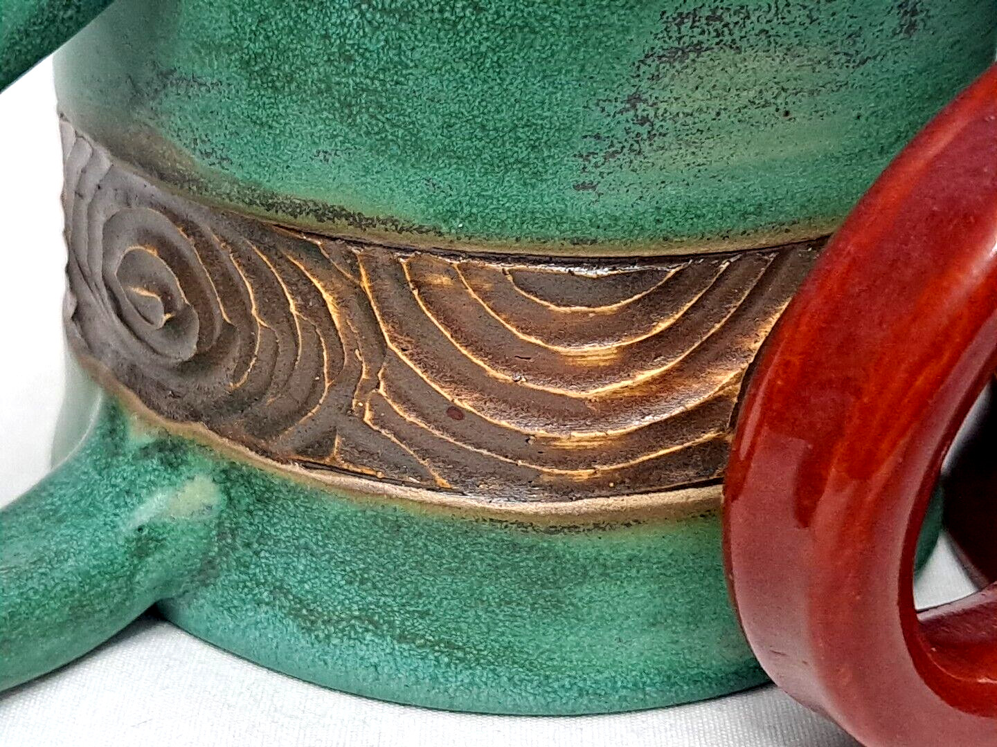 4 Studio Pottery Coffee Mugs Drip Glaze Native Island Look 18 Oz Carved Stamped