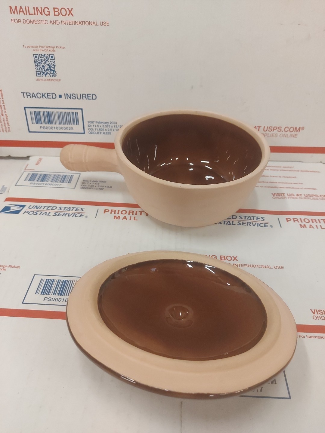 Vintage La Solana Solanaware Pottery Handled Brown Bowl Lid bean Pot Soup Bowl