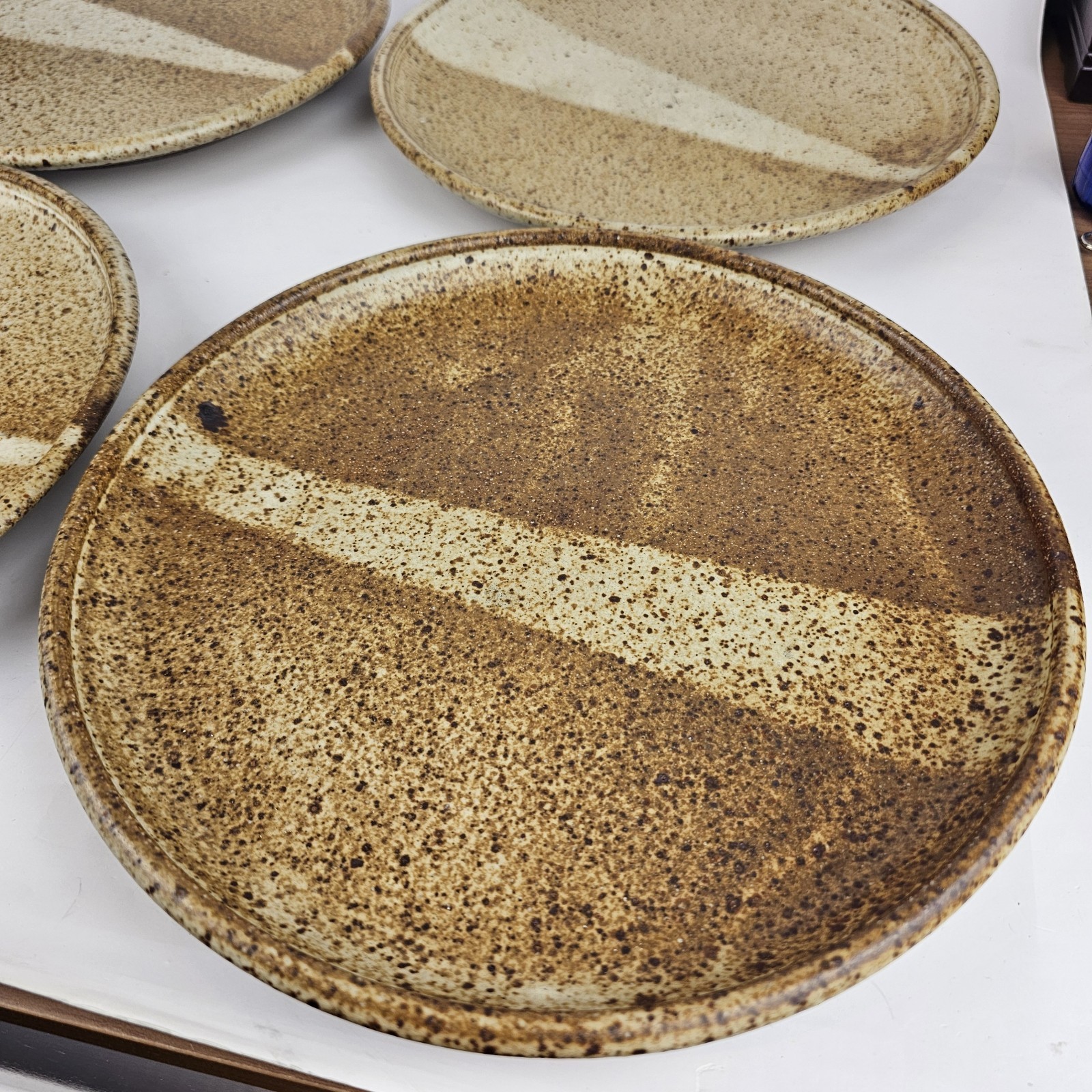 Signed Studio Pottery Abstract Minimalist Glaze Stoneware Dinner Plate Set of 4