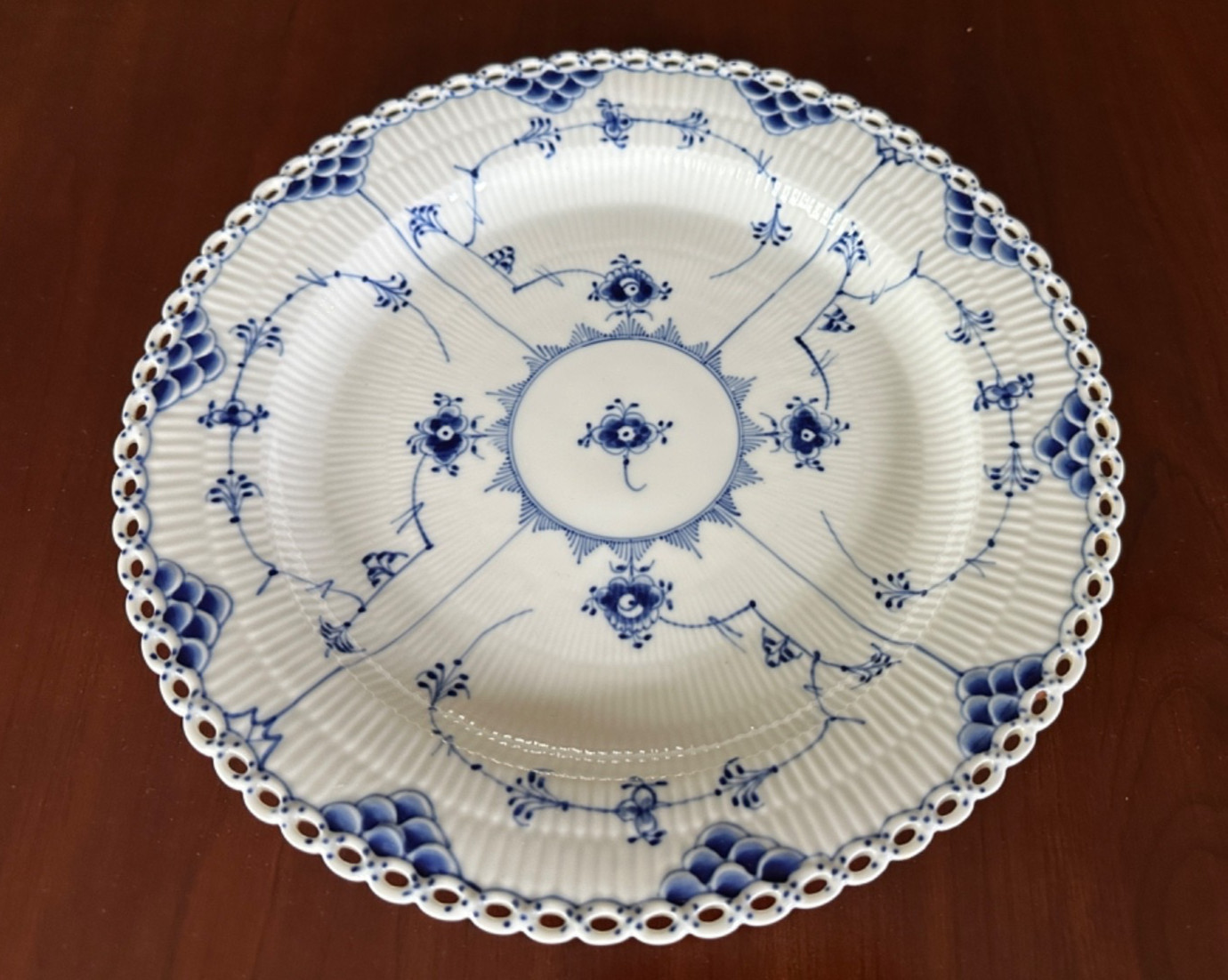 1963 Royal Copenhagen Blue Fluted Full Lace Round Serving Plate 13.4″ 1stQuality