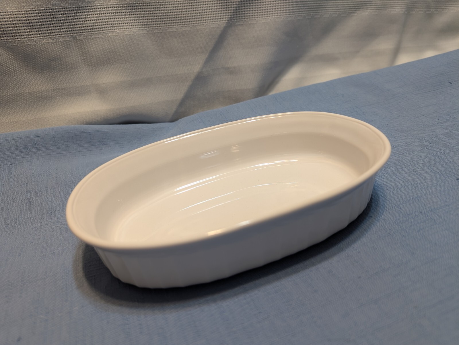 Corning Ware F-15-B French White Small Oval Casserole Baking Dish 15 oz 475 ML