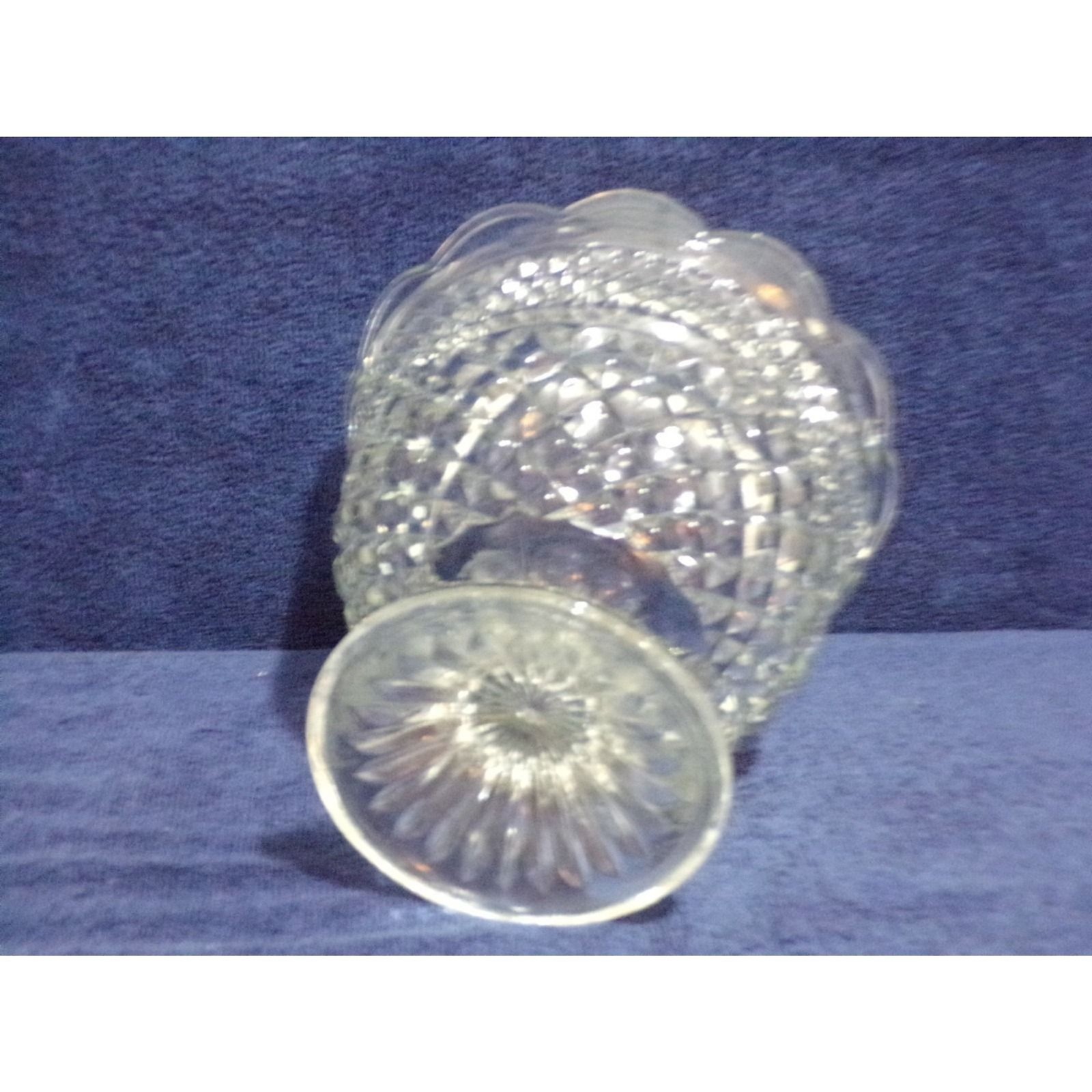 Vintage Anchor Hocking Wexfor Glass Serving Bowl Ruffled Edges Pedestal Diam Cut