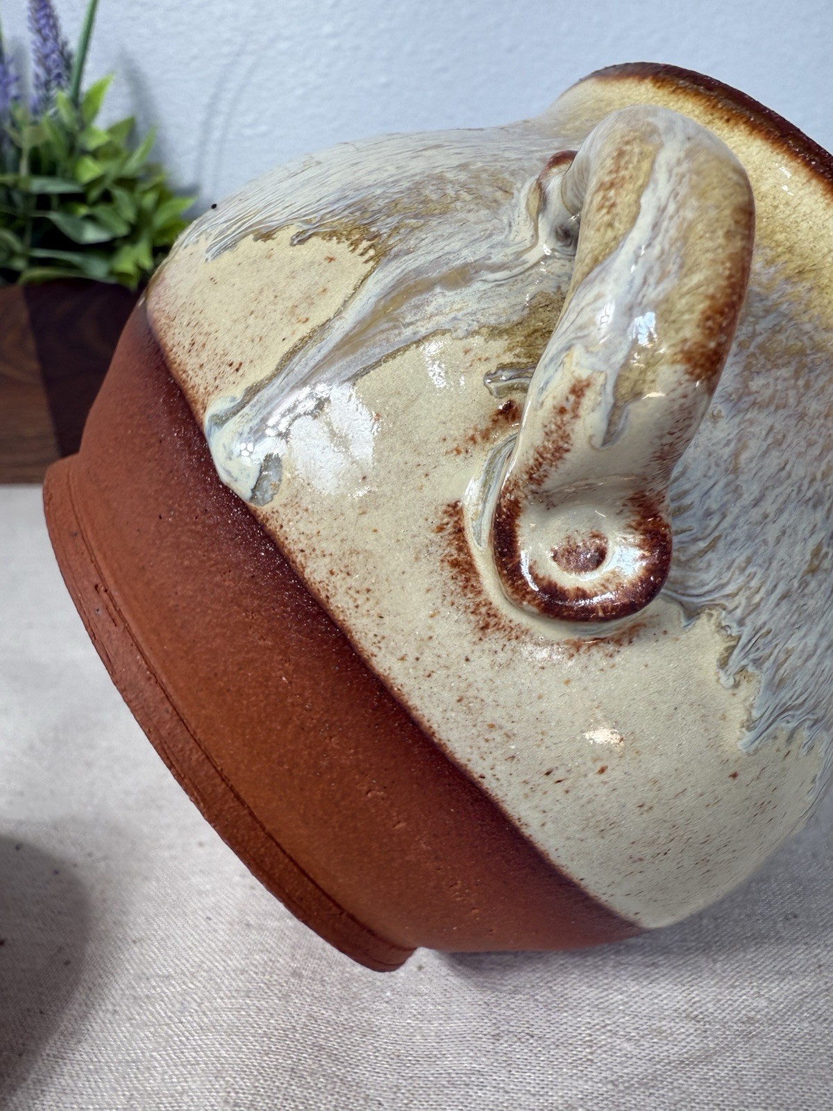 ARTIST SIGNED MULTI COLOR STUDIO POTTERY POT WITH LID