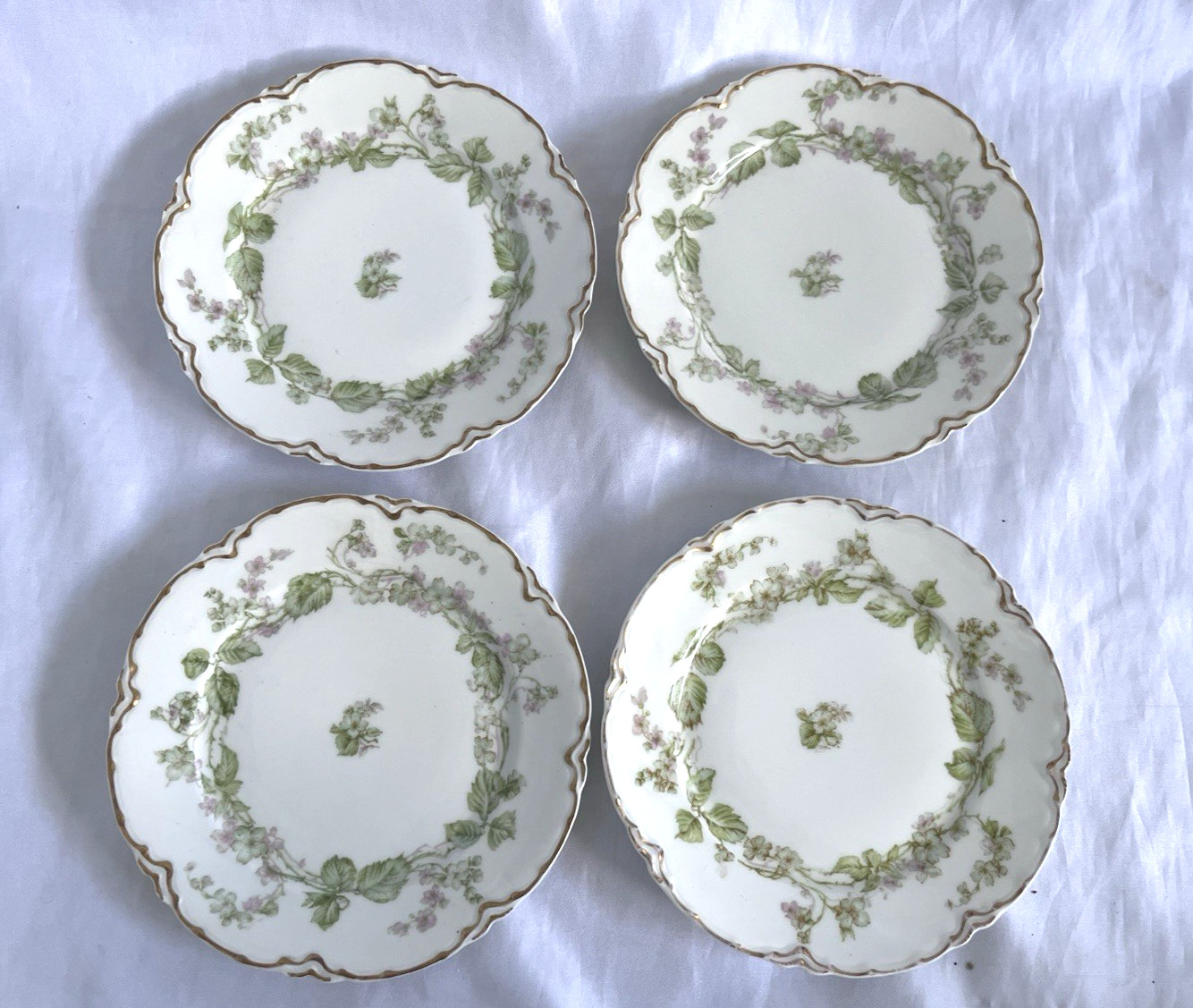 HAVILAND Limoges Charonne lot of four bread & butter plates. Limoges. Floral.