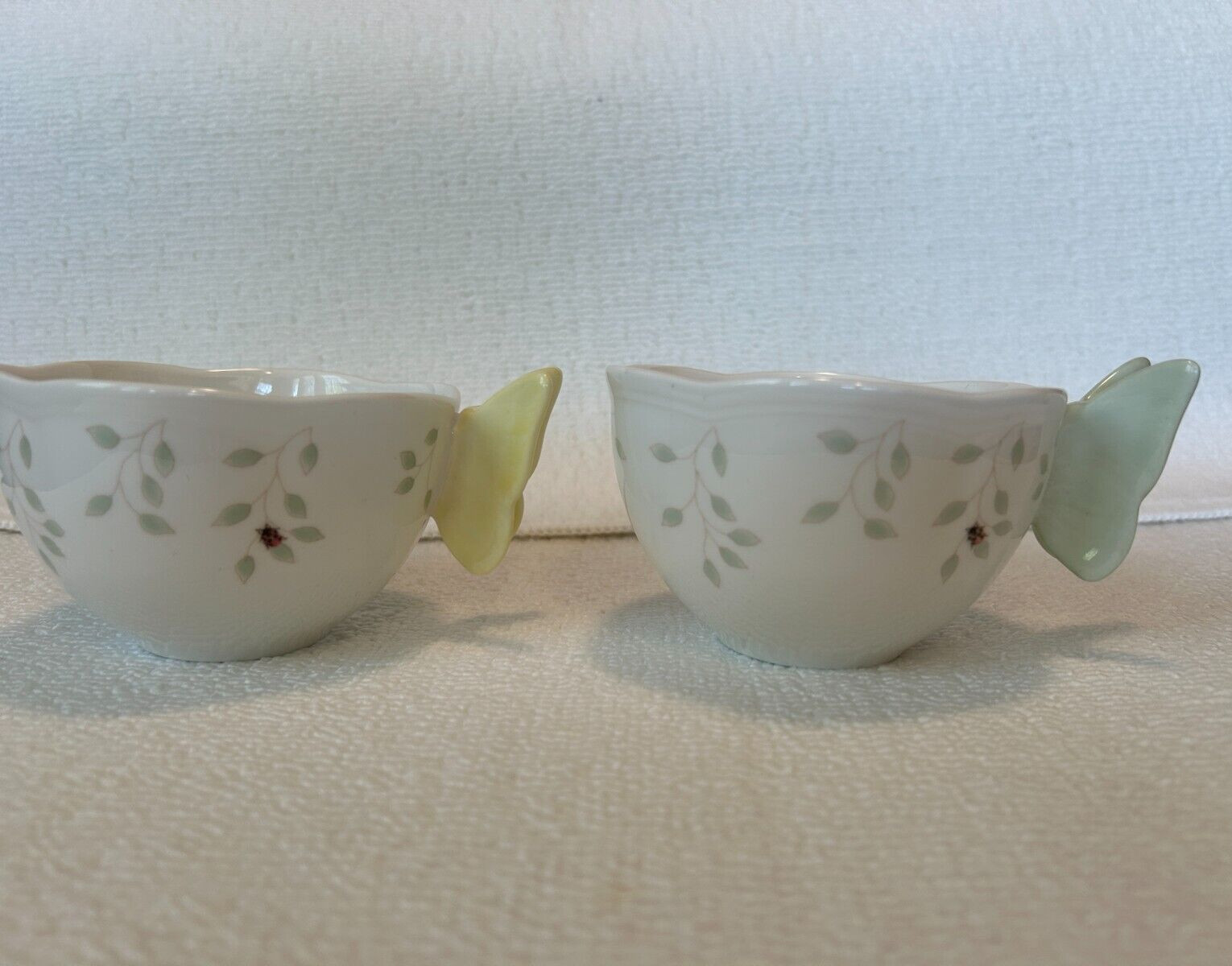 (2) Lenox Teacup Butterfly Meadow Handle Coffee Cup Mug w/ a Bumble Bee