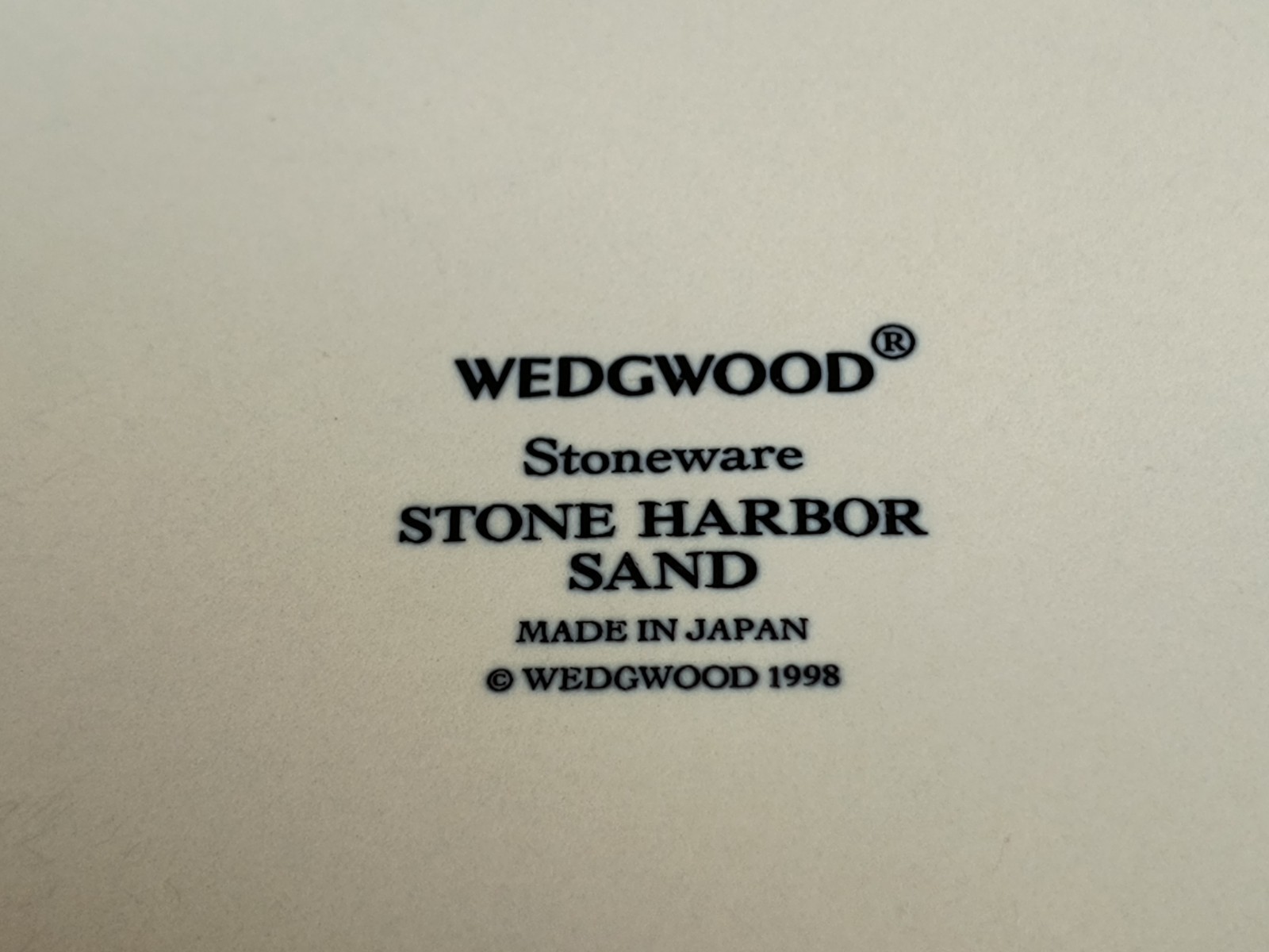 3 Wedgwood Stoneware Stone Harbor Sand Dinner Plates Set Nice Condition 11″