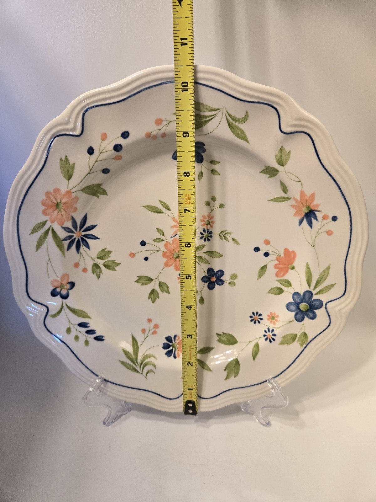 Vintage Sears Country French Ironstone 70’s #4453 Scalloped Floral Set Of 12