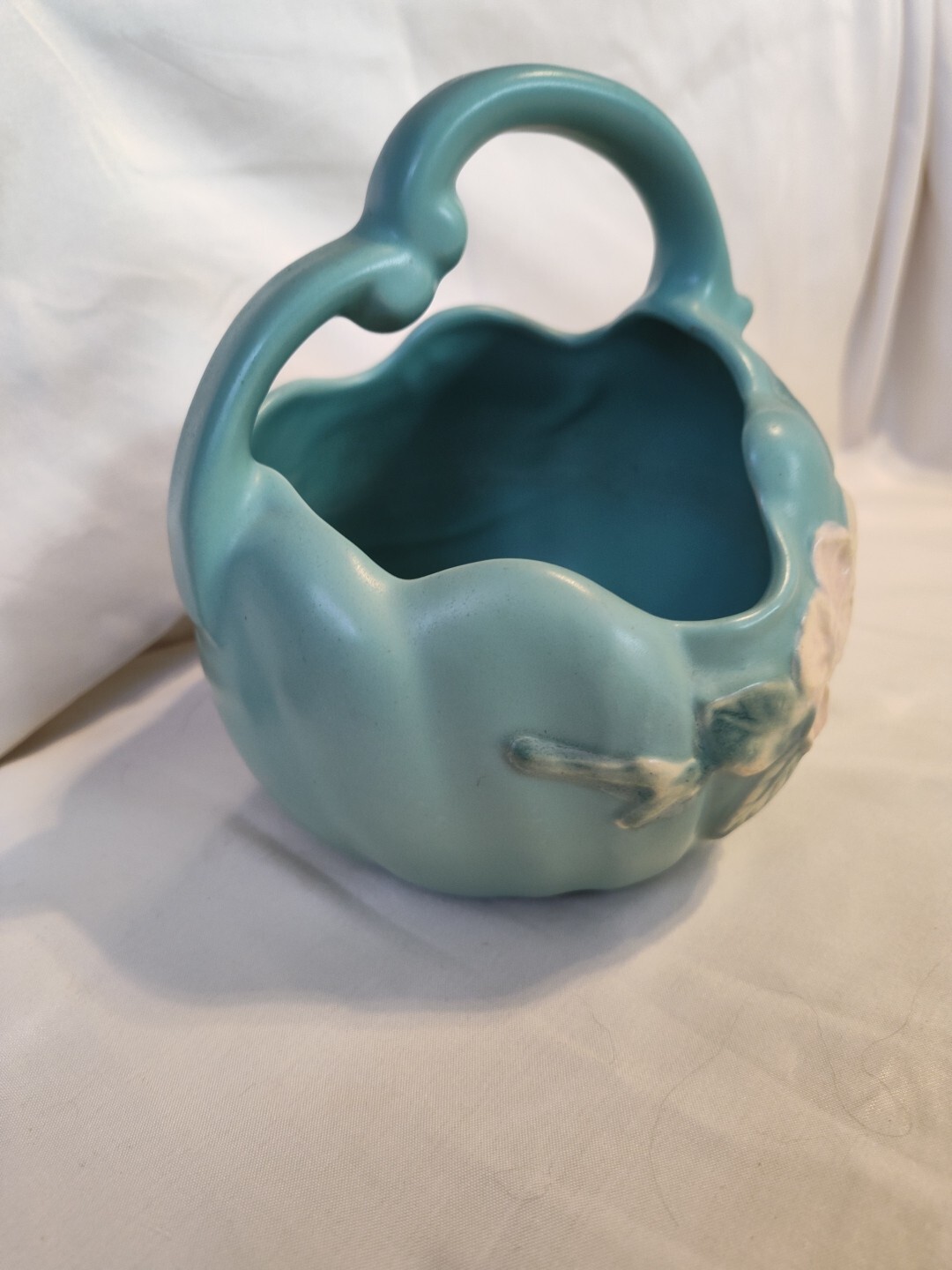 Weller Pottery Wild Rose Basket Matte Green Pink Bowl