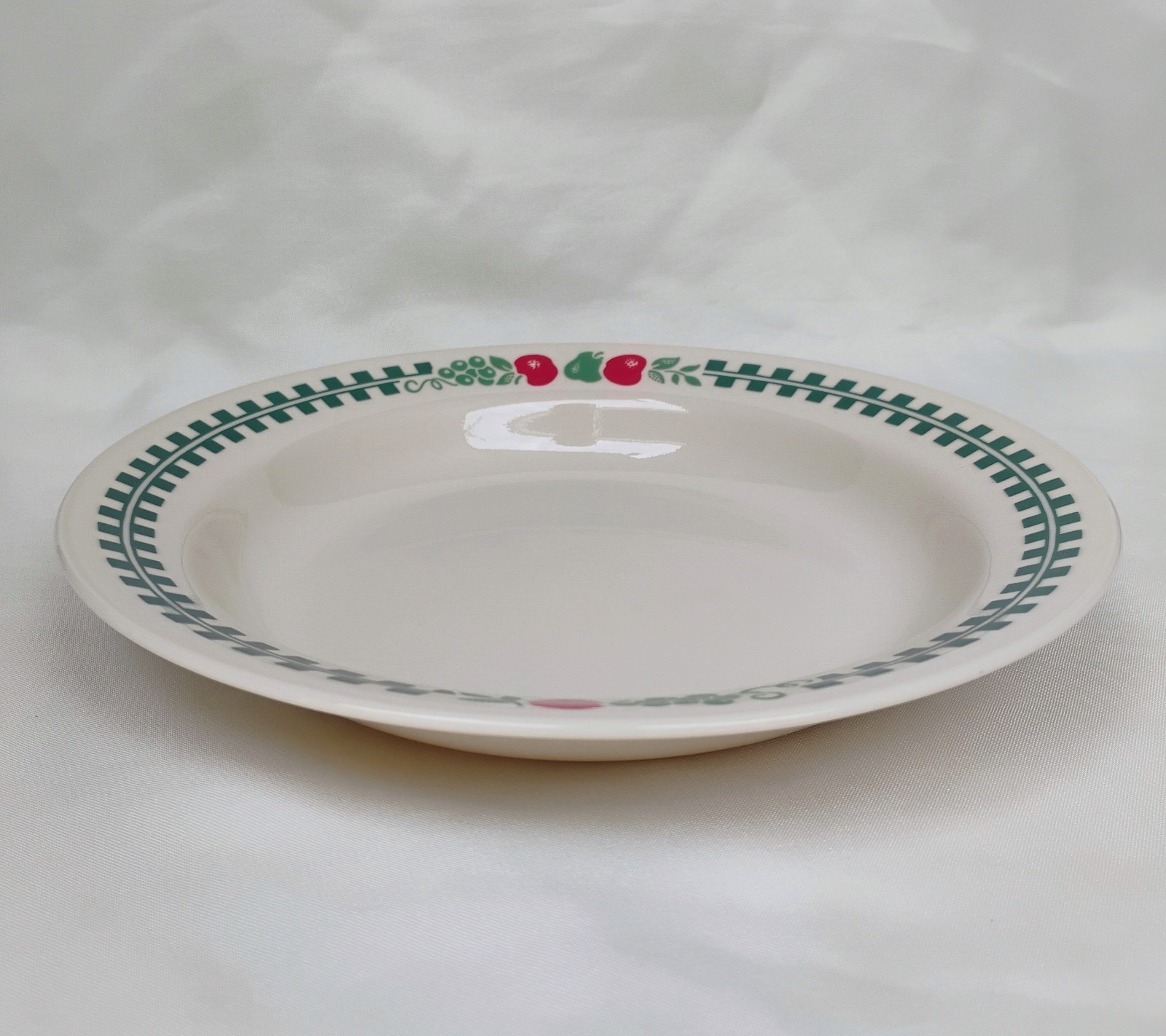Corelle FARM FRESH Sandstone 15-oz Flat Rim Soup BOWL Green Gingham Jam Apples