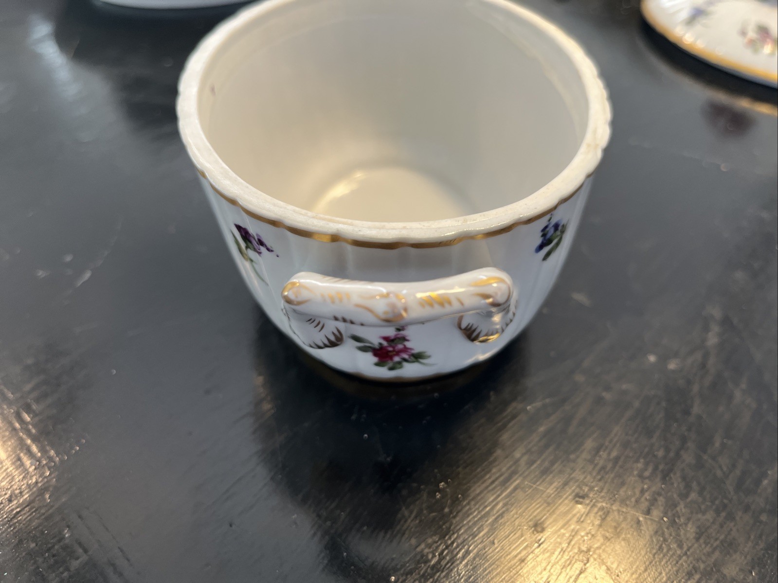 Antique Schierholz (Plaue) Handle Lidded Box with Saucer – Circa 1905 Two Piece
