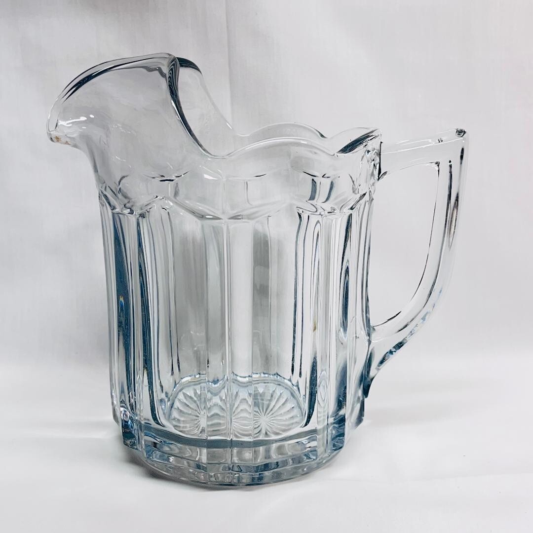 Vintage Elegant Heisey Pitcher Ice Lip Clear Marked 5 in W x 7 in L x 6 1/2 in H