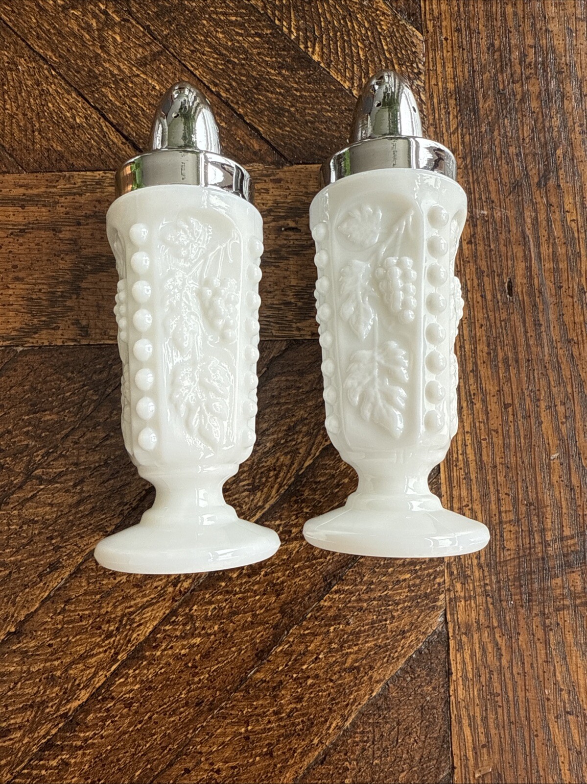 Westmoreland Salt and Pepper Shaker Bead Cable Grape Leaf White Milk Glass