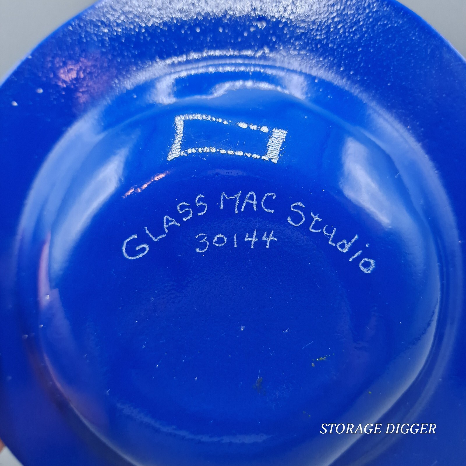 Vintage Glass Mac Studio 30144 Cobalt Blue Round Bowl Yellow & Pink Glaze Dots
