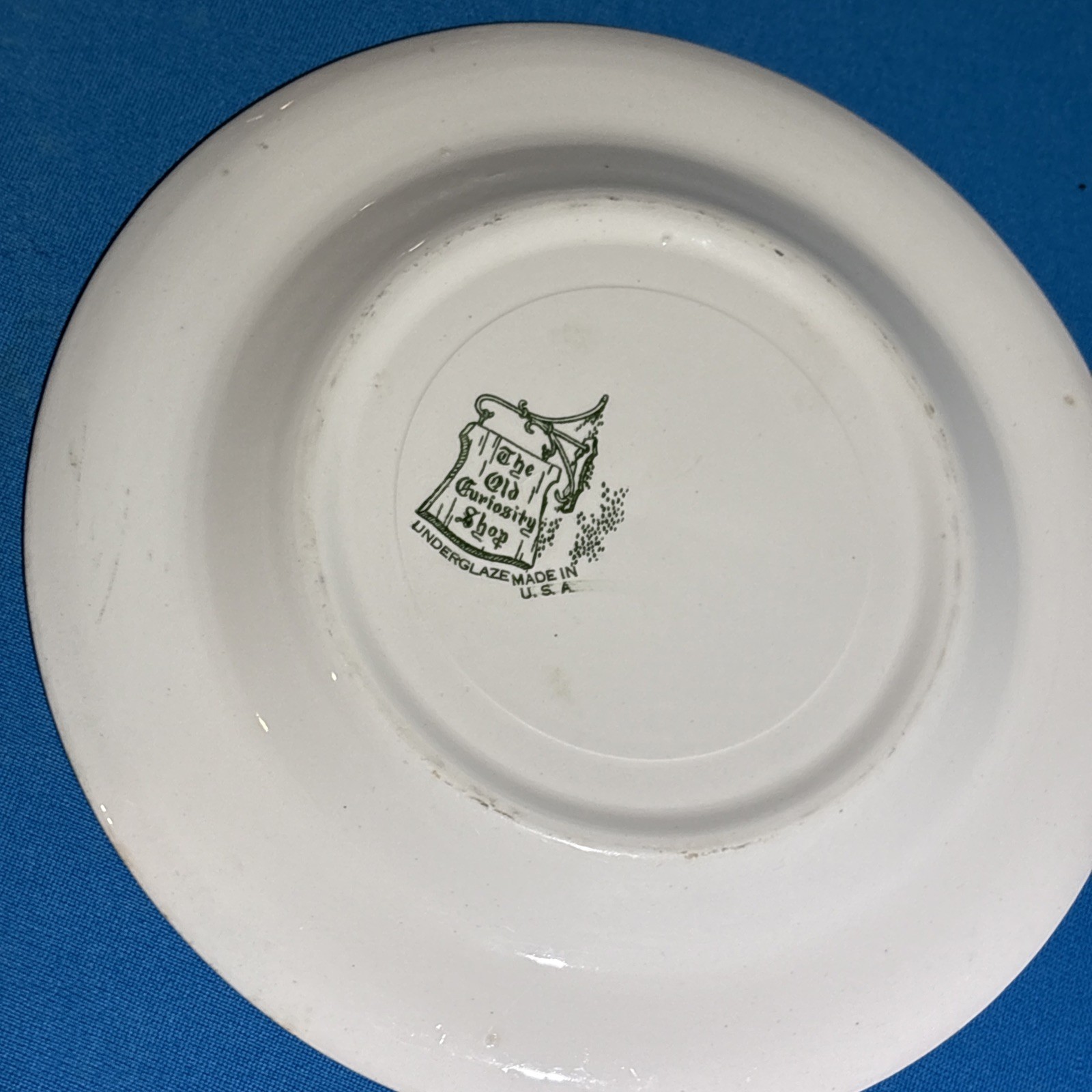 Vtg Royal China The Old Curiosity Shop Green Transferware 10″ Dinner Plate USA