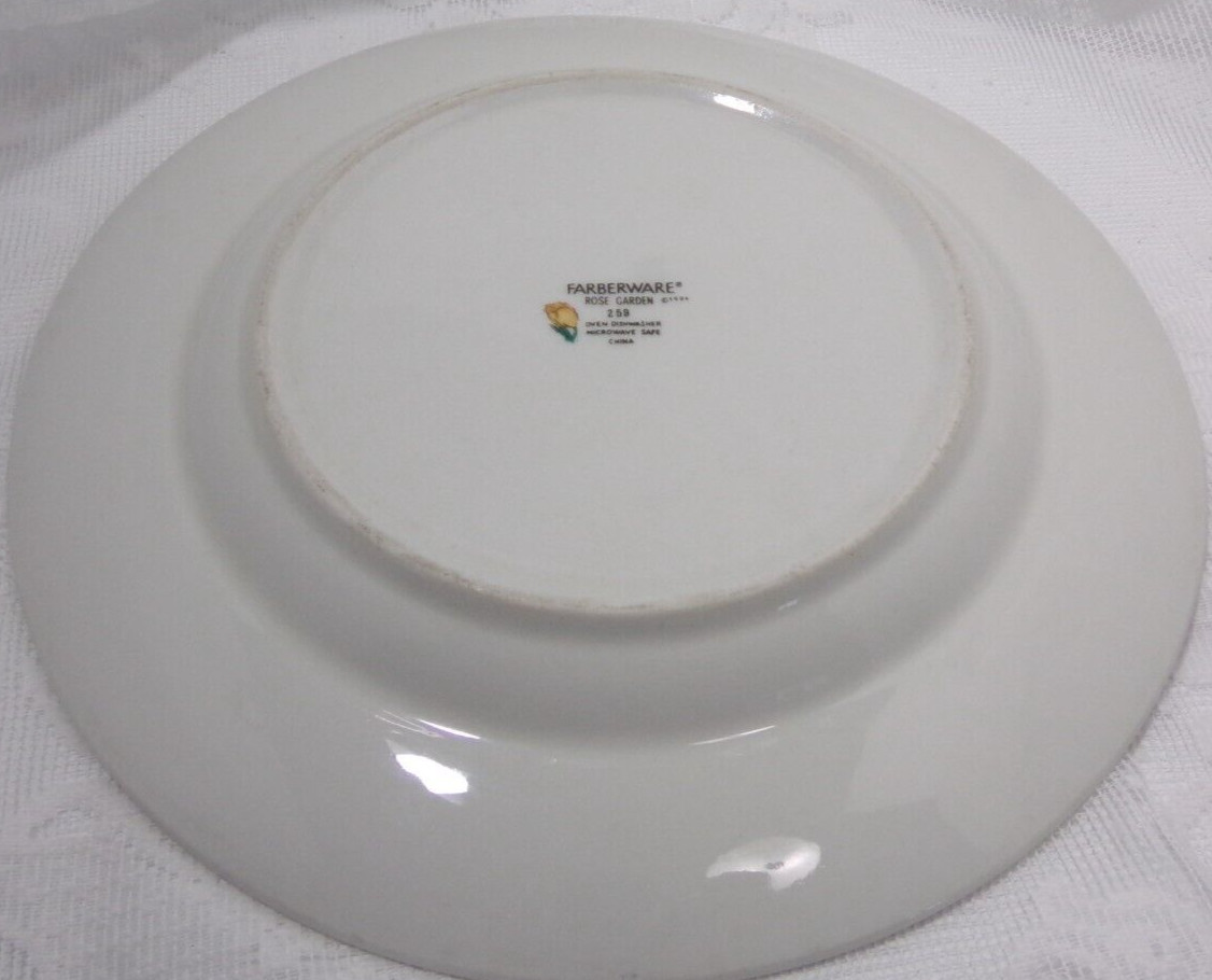 Vintage 1994 Farberware China ROSE GARDEN DINNER PLATE