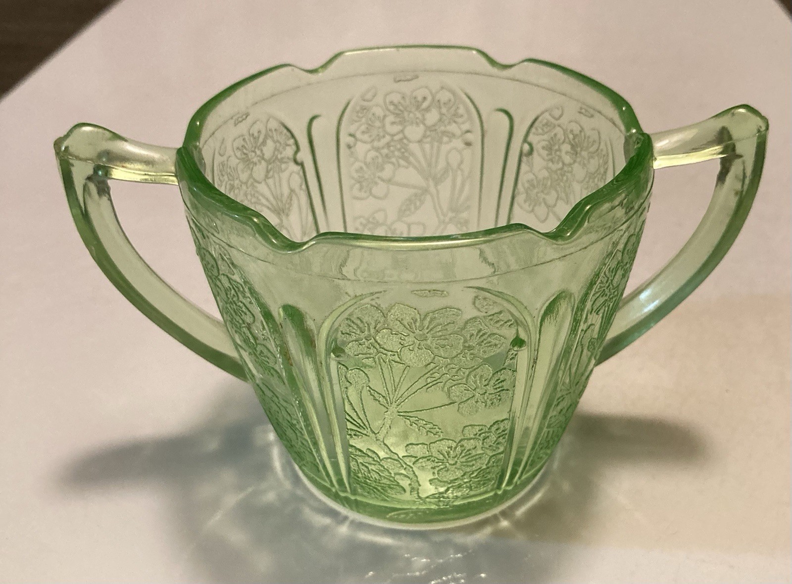 Depression Glass Green Creamer And Sugar Bowl Cherry Blossom Jeanette Glass Co.