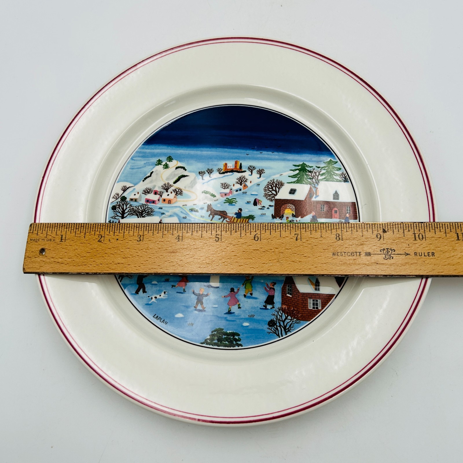 Villeroy & Boch Naif Christmas Dinner Plate 10.5 inch Snowman Scene