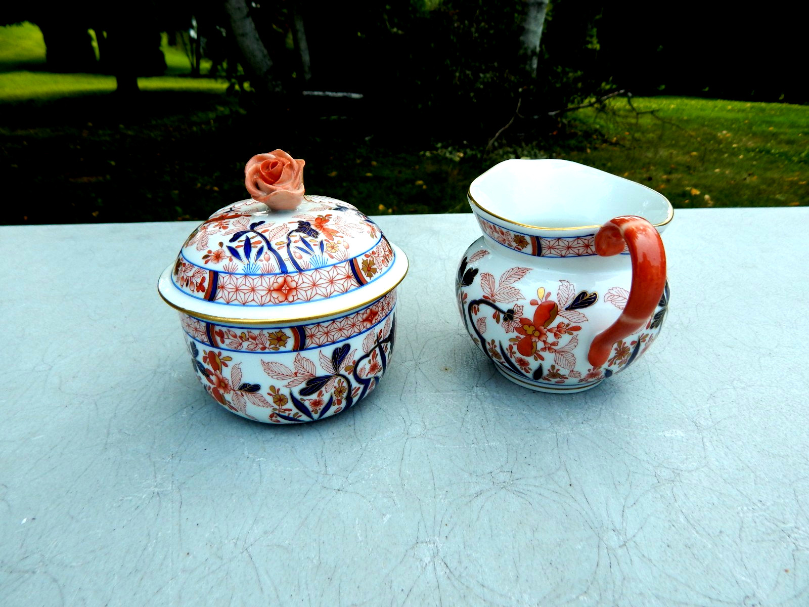 HEREND HUNGARY CANTON PATTERN CREAMER (# 2643) AND LIDDED SUGAR BOWL (# 2663)