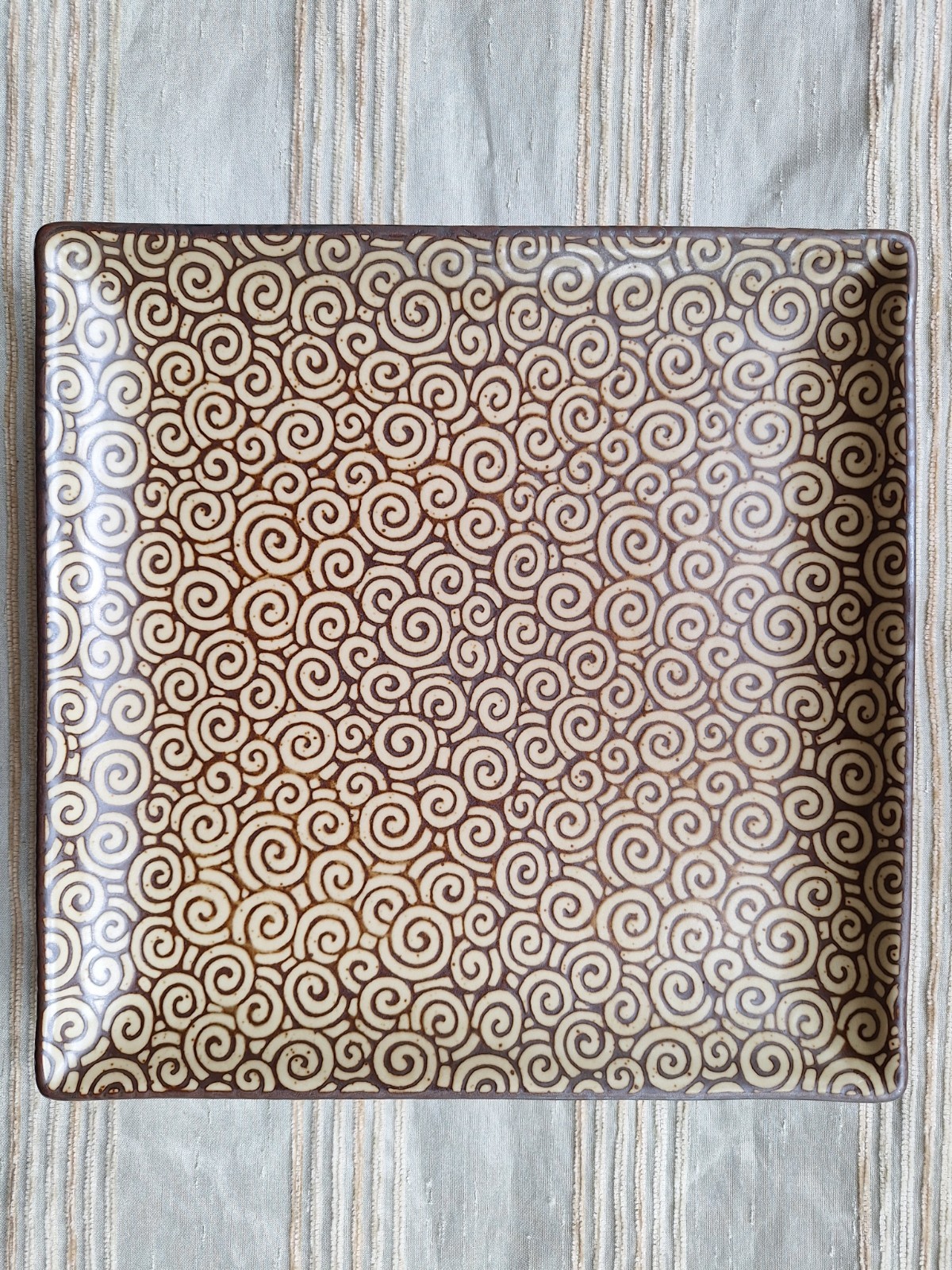 Sound Collection Five SOUSAKU Square 5″ sushi plates floral scrolls stoneware