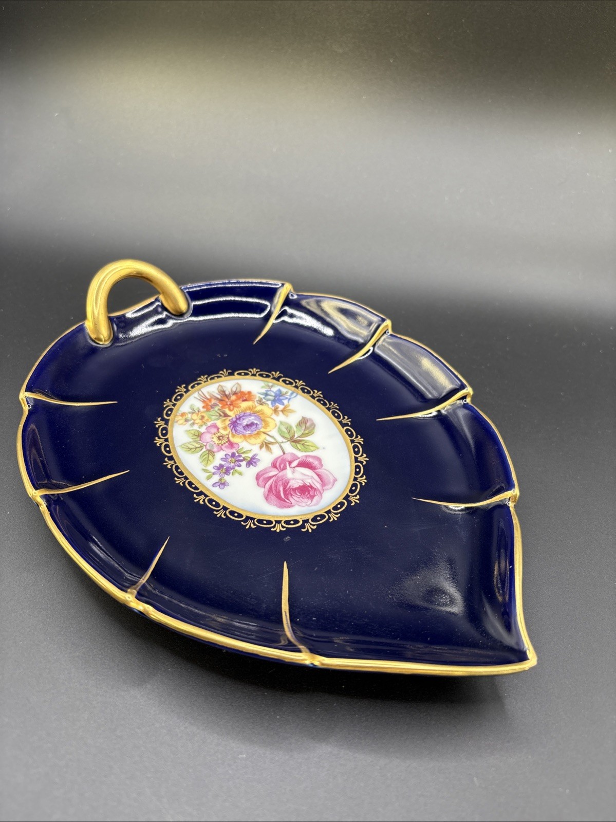 Vintage Graf von Henneberg Ilmenau Cobalt Blue Leaf Dish Echt Kobalt Germany
