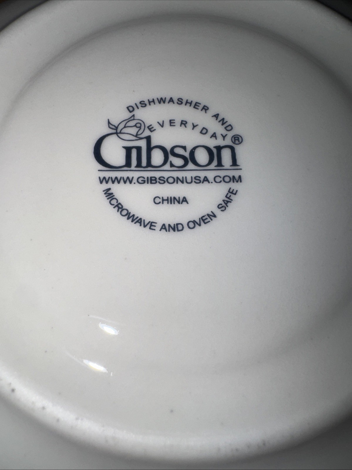 Gibson Everyday Fruit and Leaves Saucer