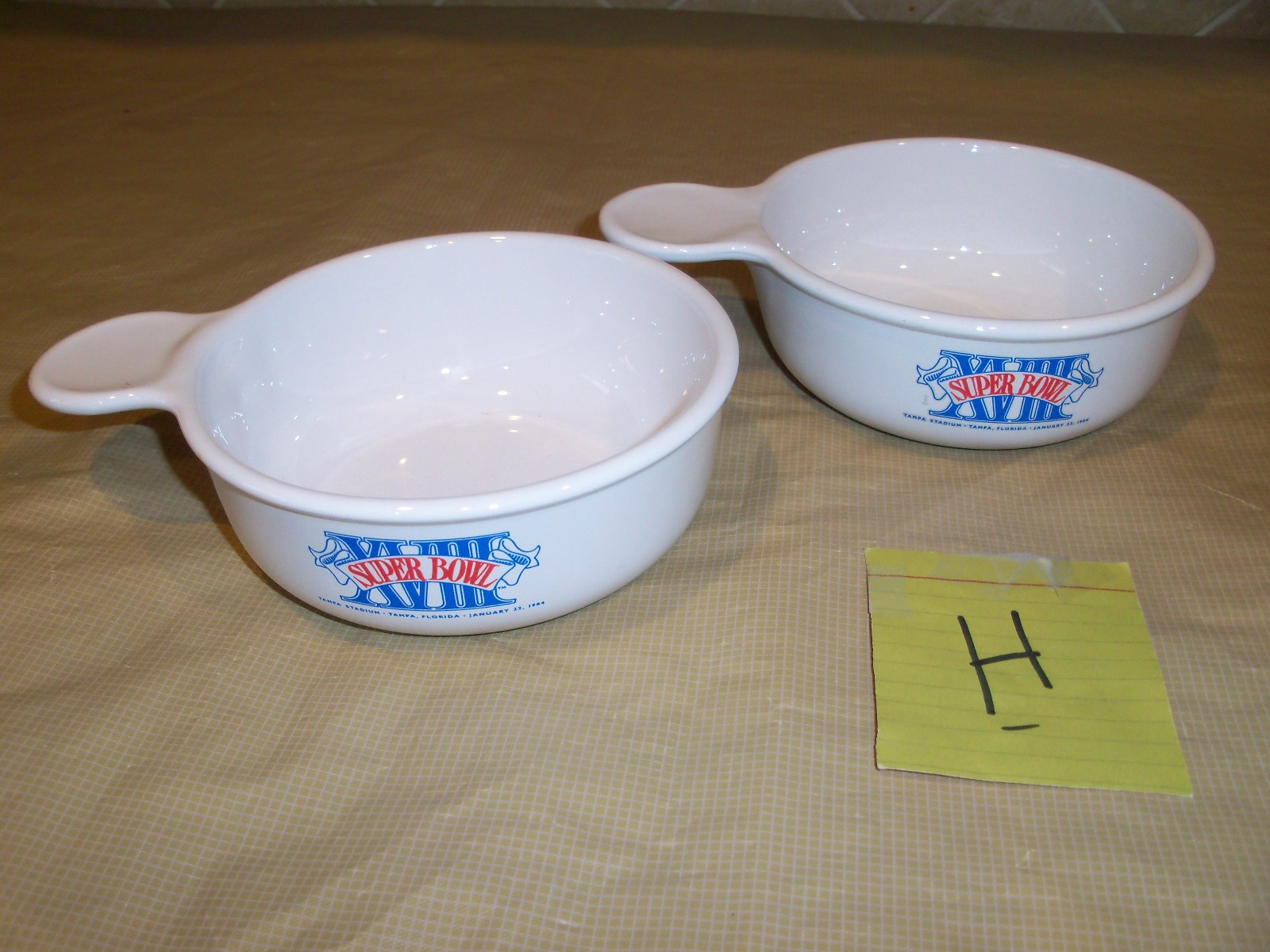2 CORNING WARE SUPERBOWL GRAB IT BOWLS P-150-B W/ HANDLE 15 OZ. TAMPA 1984 XVII