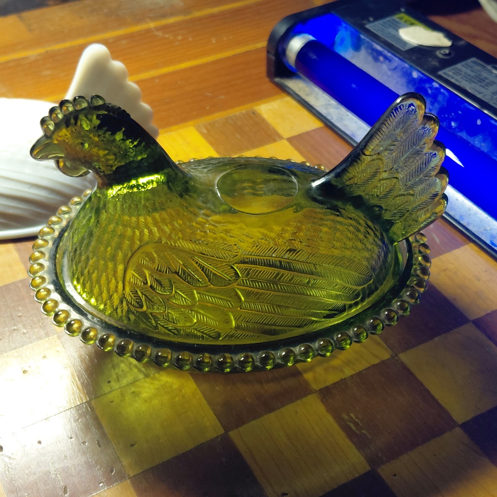 Green Pressed Glass Hen on Nest Covered Dish w/ Lid No chips war cracks, big.