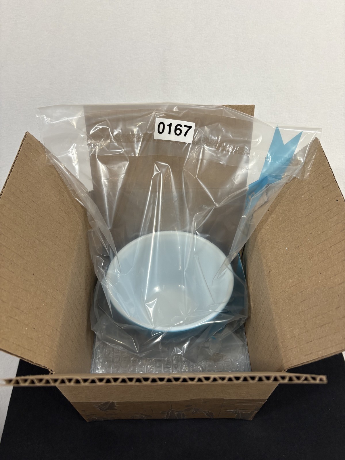 VINTAGE PYREX MCM MIXING BOWL #401 USA BLUE 1.5 PT OVENWARE COOKWARE NICKS