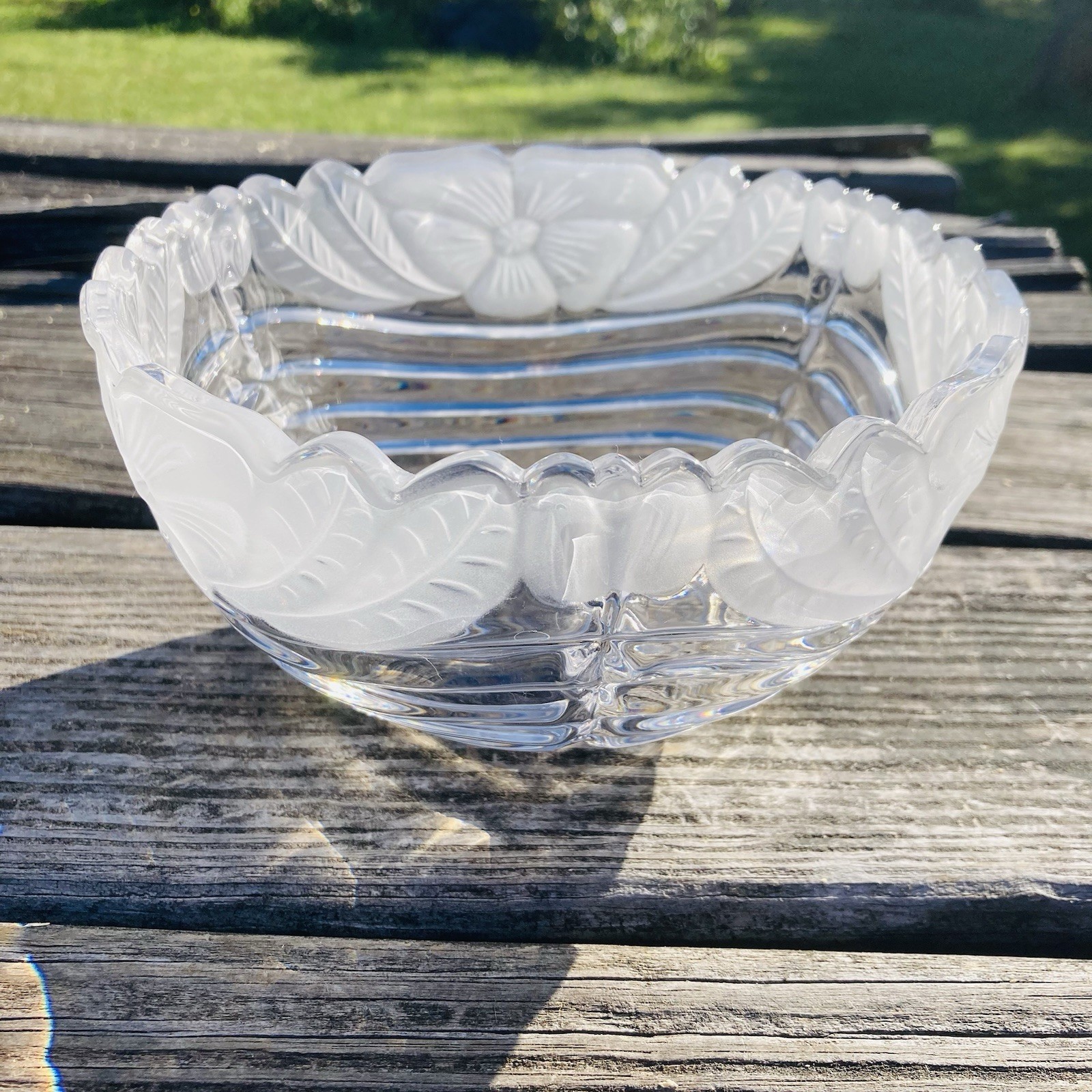 Vintage Lead Crystal Satin Floral Beehive Serving/Snack Bowl Made In Germany