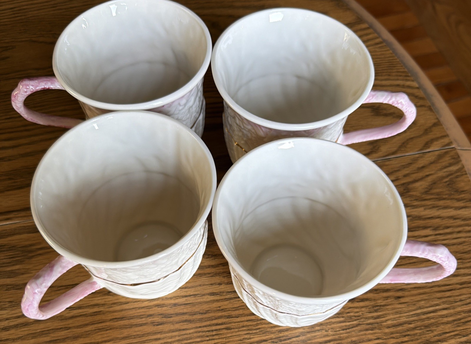 Belleek Ireland Neptune Mugs “RARE” Set Of 4 Gorgeous