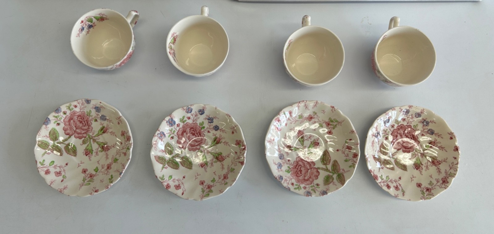 Johnson Bros Rose Chintz 15 Piece Tea & Coffee Set – Made in England