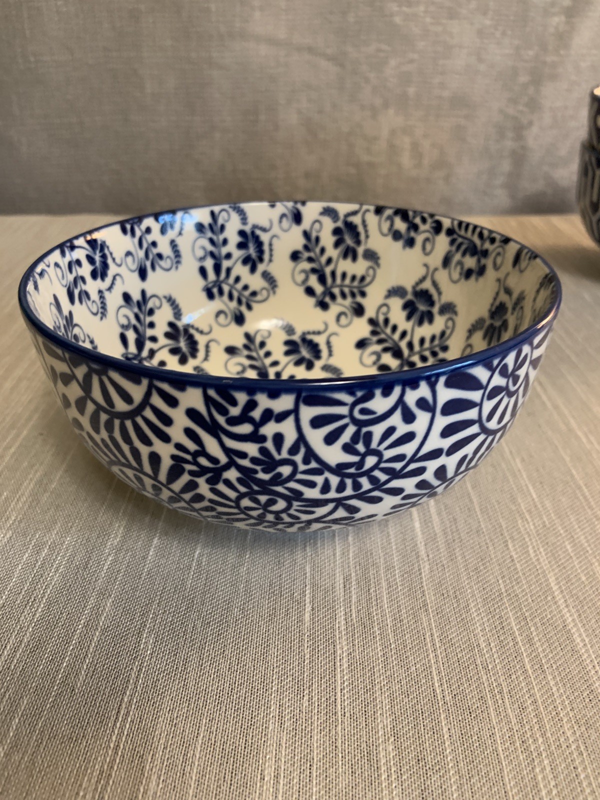 Blue and White Porcelain Floral Bowls, Glossy Finish, Set of 4, China, 6 inch