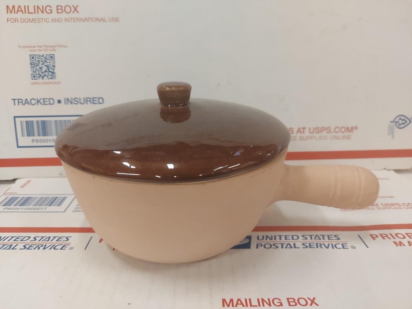 Vintage La Solana Solanaware Pottery Handled Brown Bowl Lid bean Pot Soup Bowl