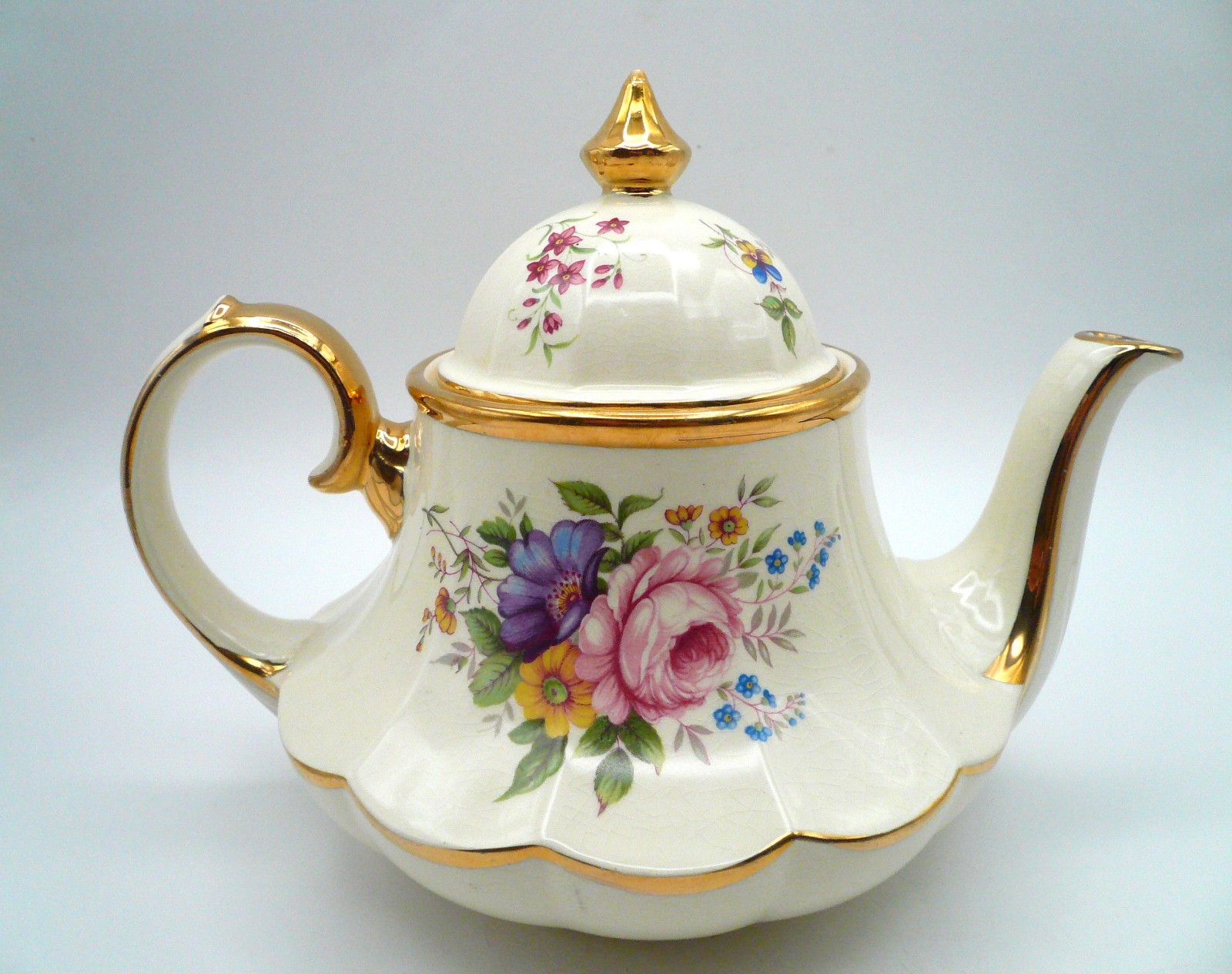 Sadler England Bell Shape Teapot # 3185 Mixed Floral Teapot